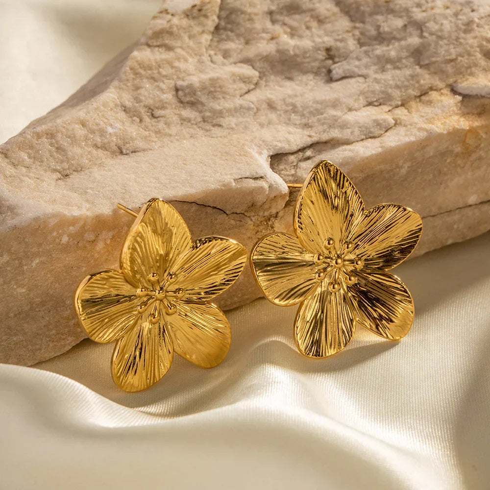 Gold Flower Stud Earrings