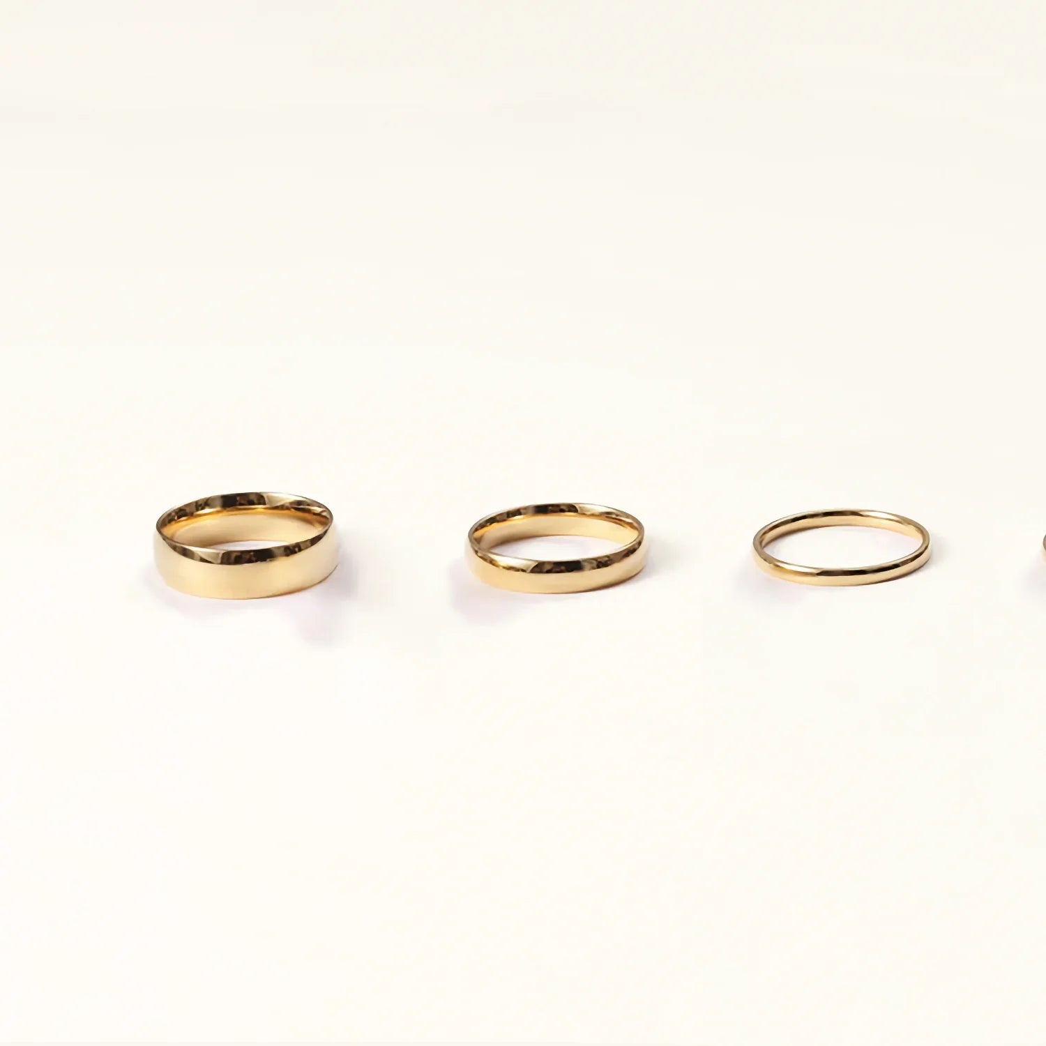 Gold Polished Ring